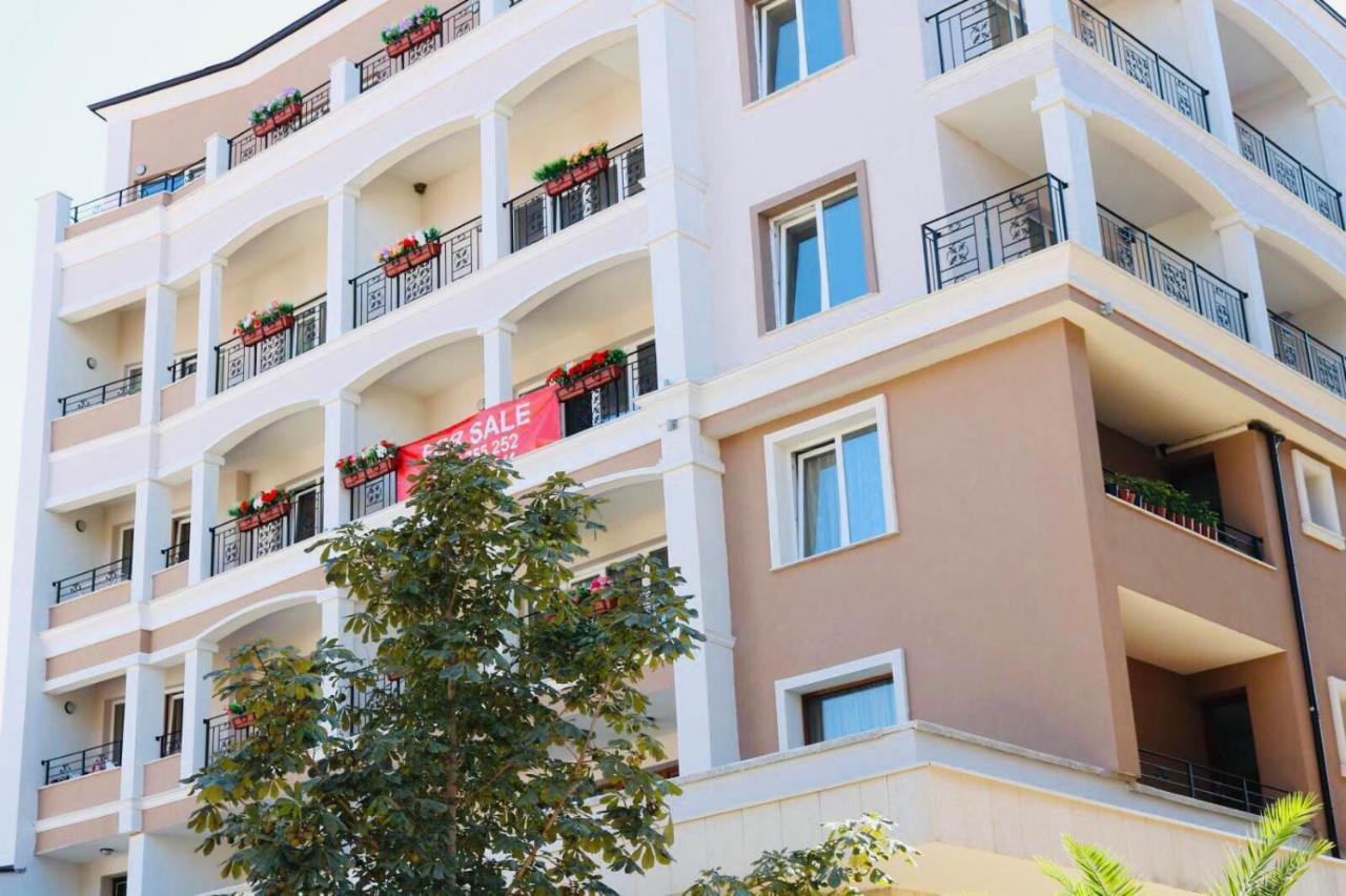 Raya Central Obzor Exteriör bild