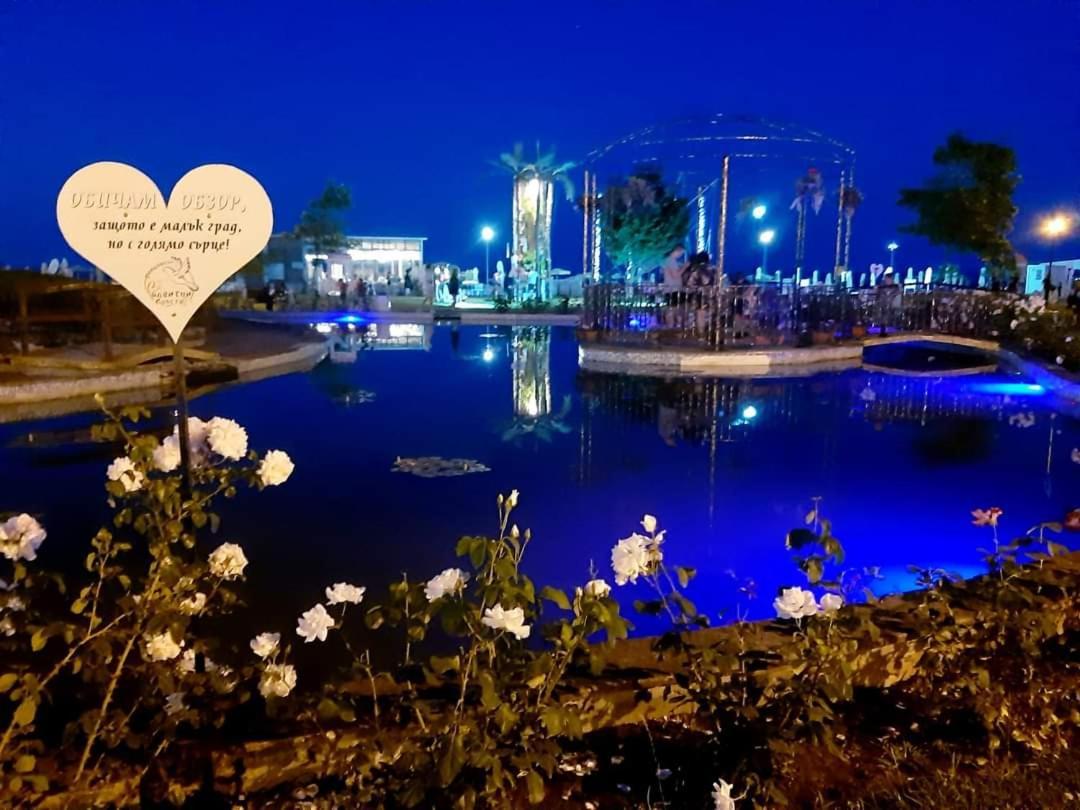 Raya Central Obzor Exteriör bild